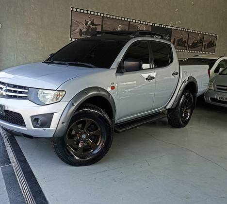 MITSUBISHI L200 TRITON 3.2 HPE 4X4 CD 16V TURBO INTERCOOLER DIESEL 4P MANUAL